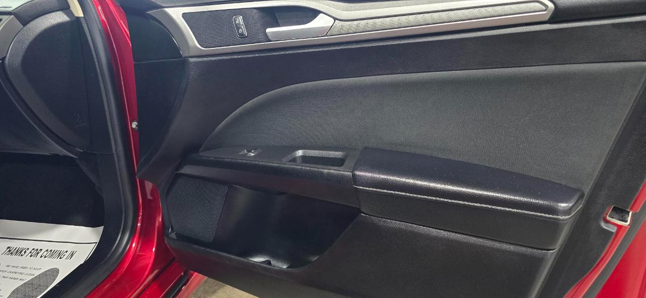 Ford Fusion SE 2020
