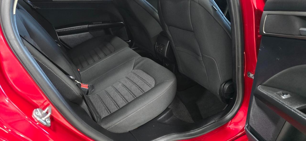 Ford Fusion SE 2020