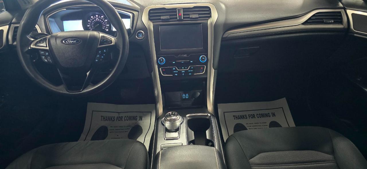 Ford Fusion SE 2020