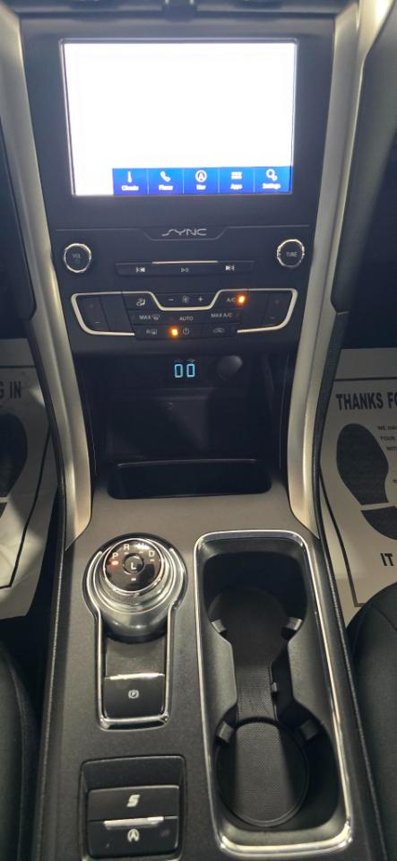 Ford Fusion SE 2020
