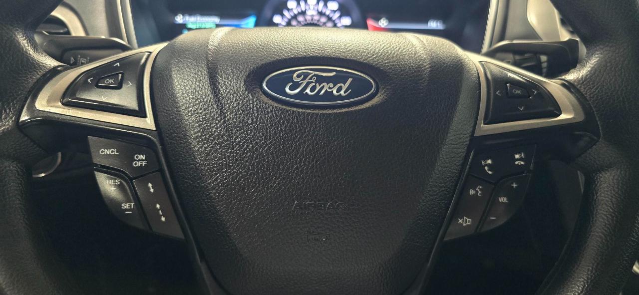 Ford Fusion SE 2020