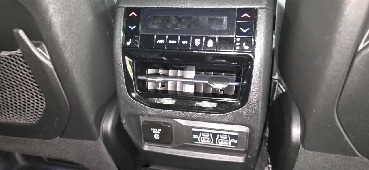Jeep Grand Cherokee L Overland 4WD 2022