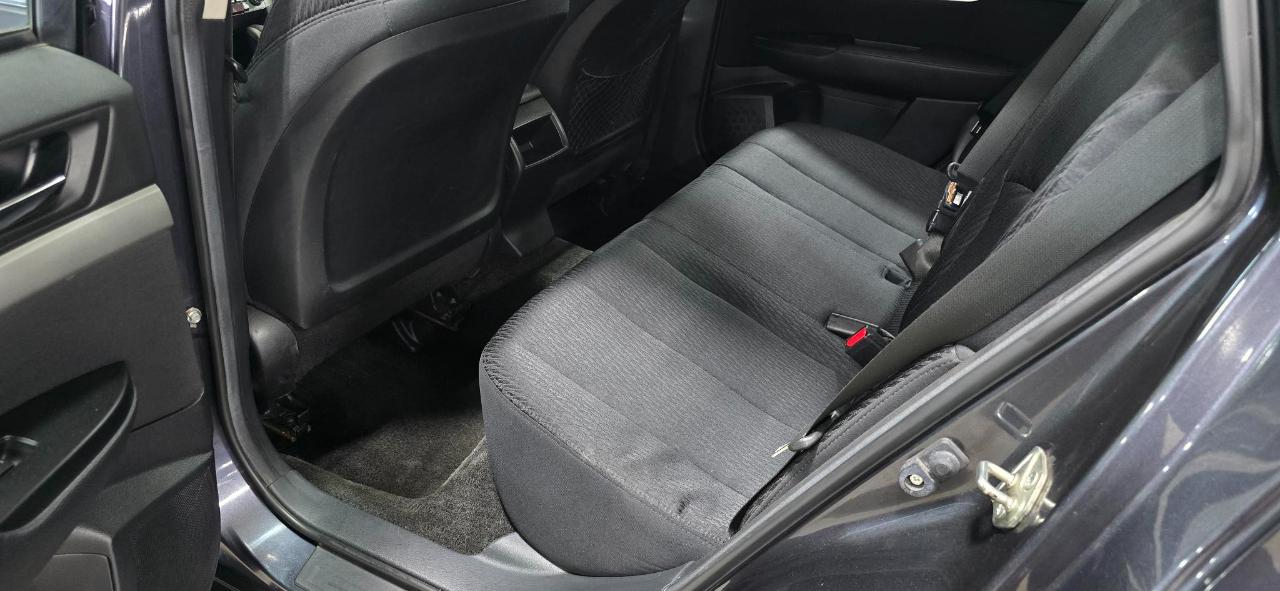 Subaru Outback 2.5i 2012