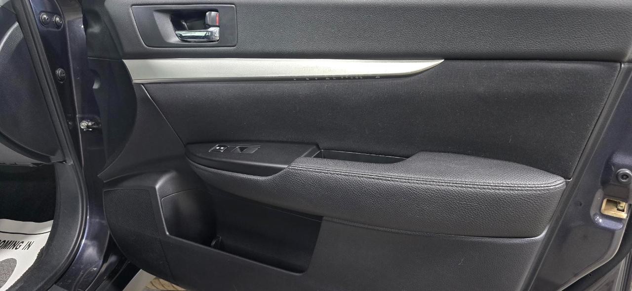 Subaru Outback 2.5i 2012