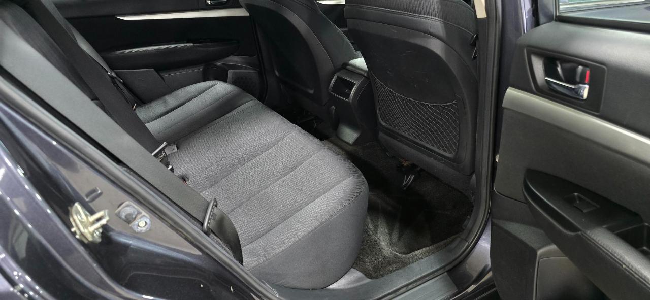 Subaru Outback 2.5i 2012