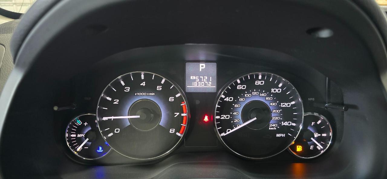 Subaru Outback 2.5i 2012