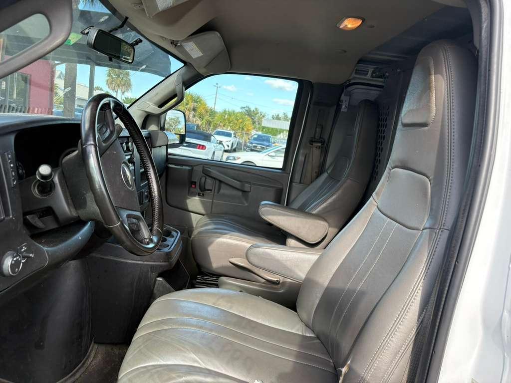 Chevrolet Express 2500 Cargo Extended 2014