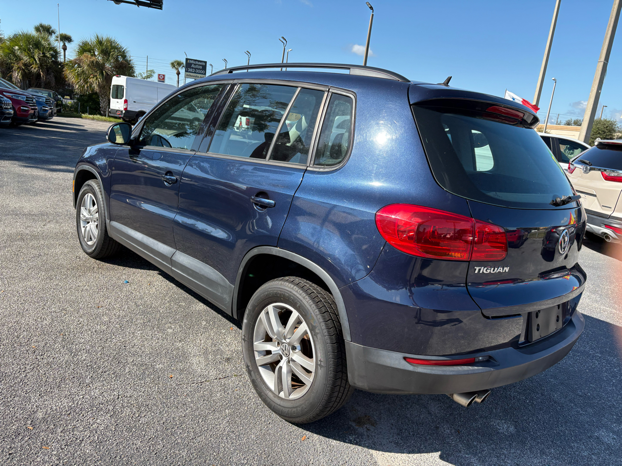 Volkswagen Tiguan SE 2016