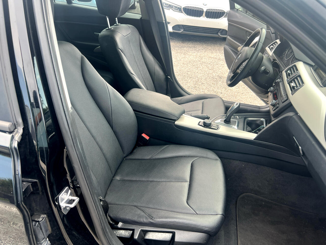 BMW 3-Series 320i Sedan 2015 BMW 3-Series 320i Sedan 2015