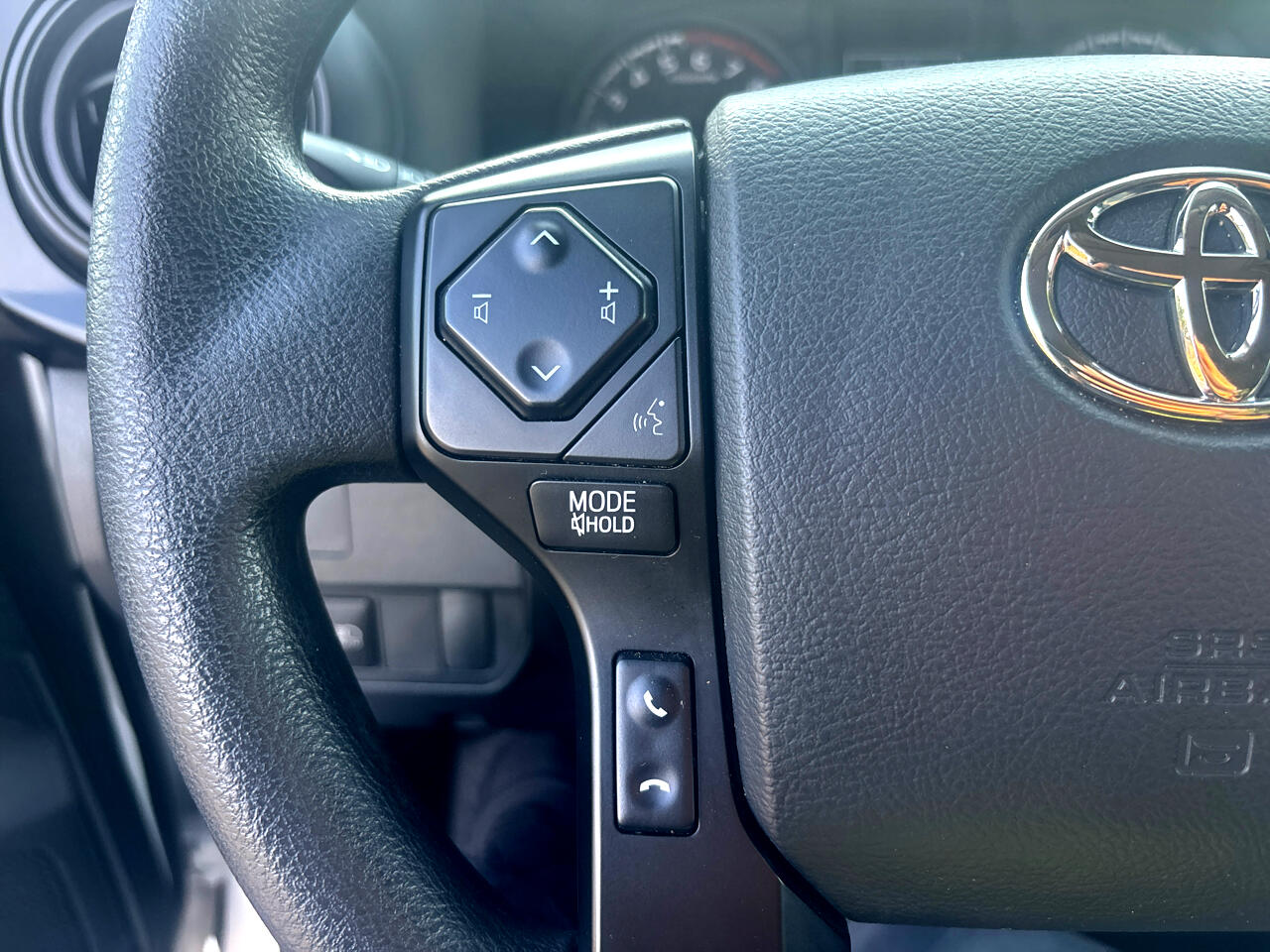 Toyota Tacoma SR5 Access Cab I4 6AT 2WD 2023 Toyota Tacoma SR5 Access Cab I4 6AT 2WD 2023