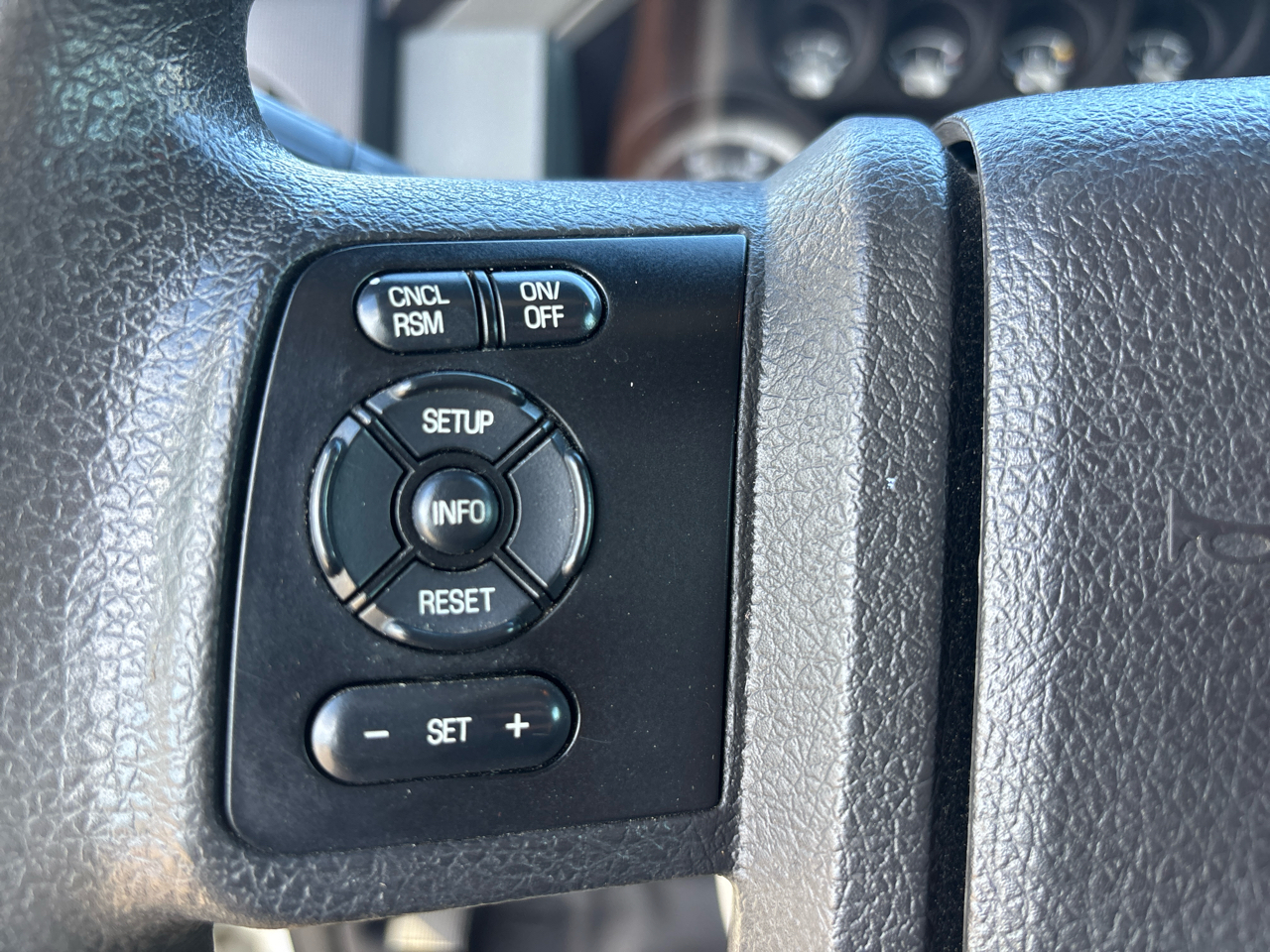 Ford F-250 SD XLT Crew Cab Long Bed 4WD 2015 Ford F-250 SD XLT Crew Cab Long Bed 4WD 2015