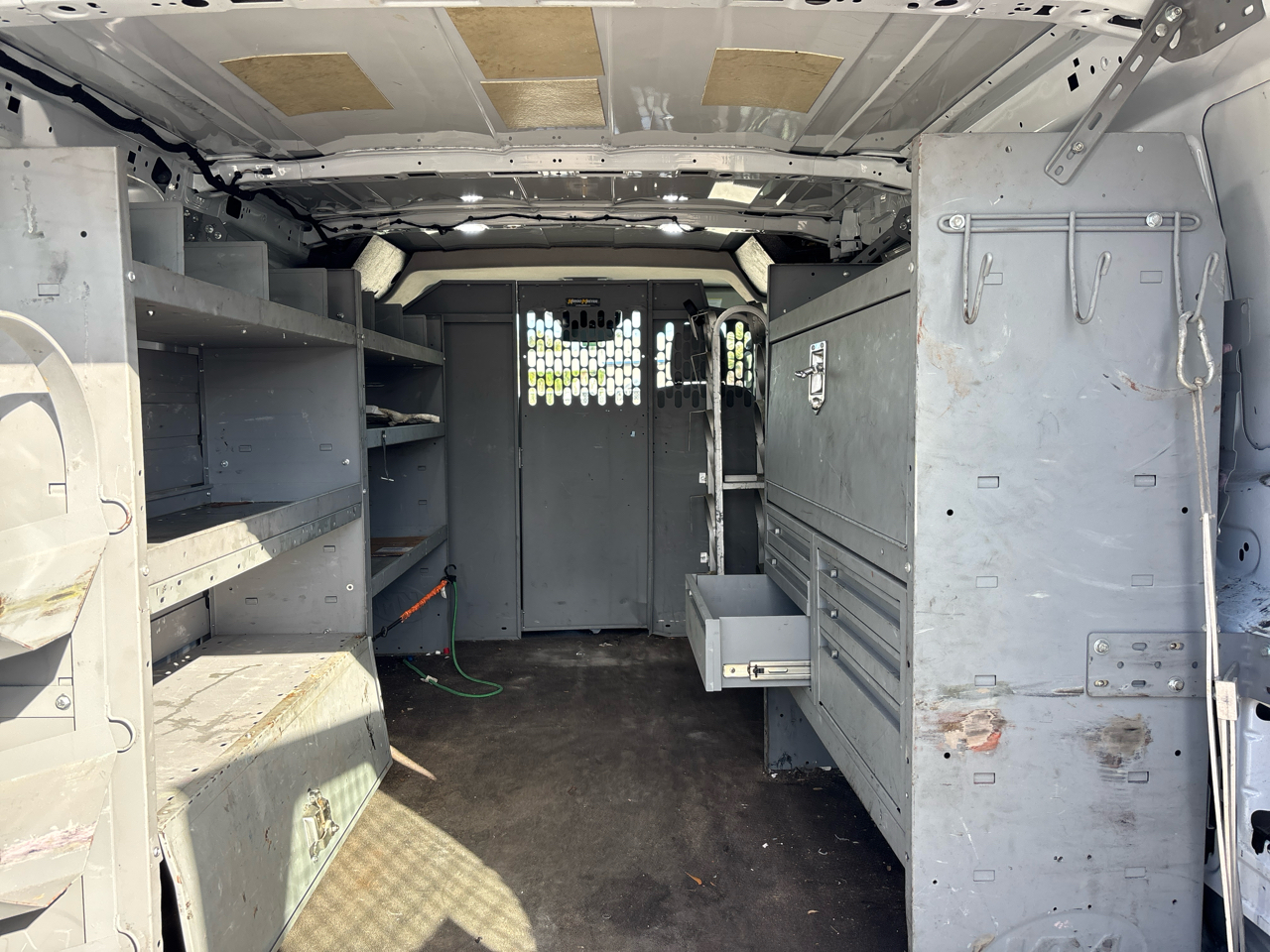 Ford Transit 250 Van Low Roof 60/40 Pass.130-in. WB 2019 Ford Transit 250 Van Low Roof 60/40 Pass.130-in. WB 2019