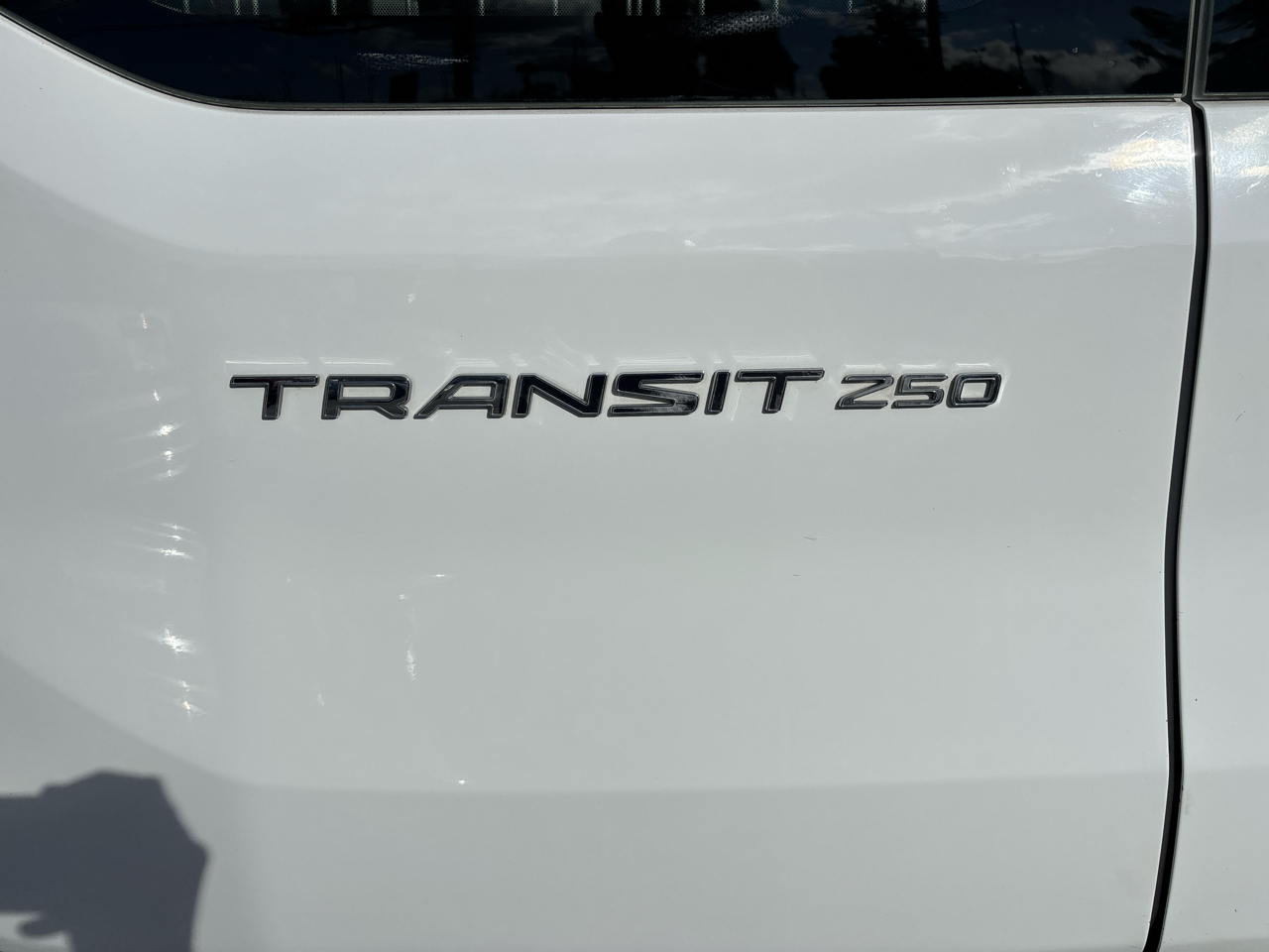 Ford Transit 250 Van Low Roof 60/40 Pass.130-in. WB 2019 Ford Transit 250 Van Low Roof 60/40 Pass.130-in. WB 2019