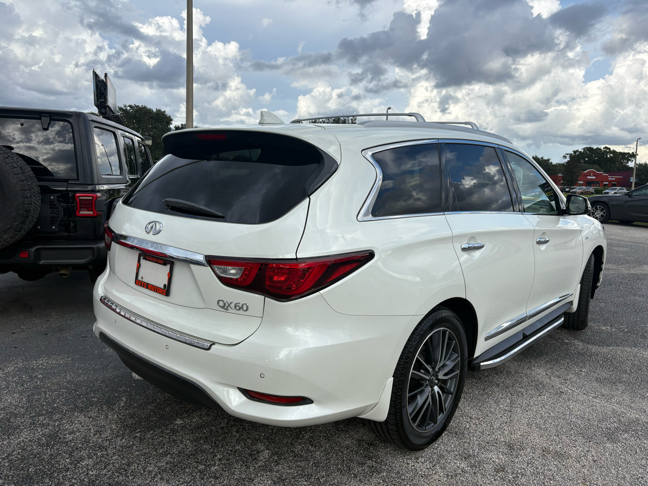 Infiniti QX60 Base FWD 2018 Infiniti QX60 Base FWD 2018