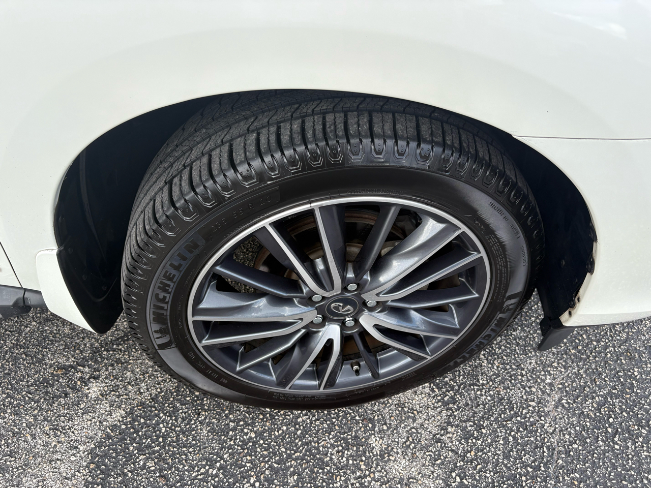 Infiniti QX60 Base FWD 2018 Infiniti QX60 Base FWD 2018