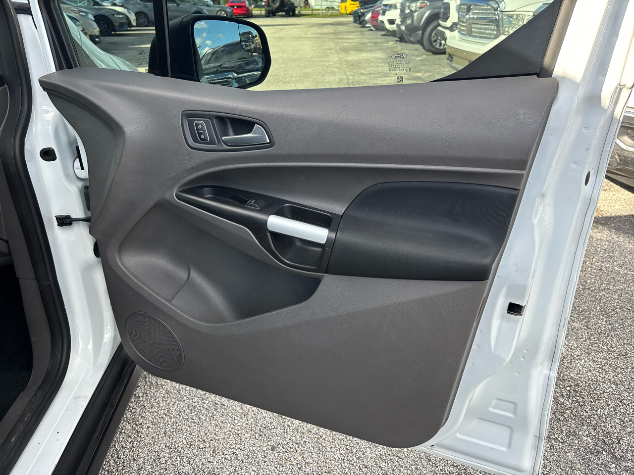 Ford Transit Connect Cargo Van XLT LWB w/Rear Liftgate 2020 Ford Transit Connect Cargo Van XLT LWB w/Rear Liftgate 2020