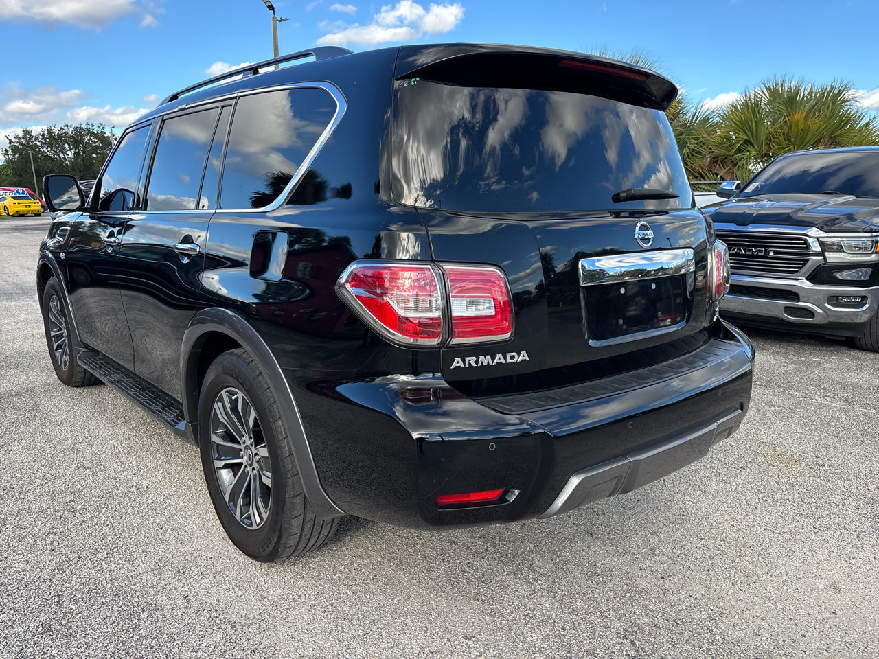 Nissan Armada SL AWD 2019 Nissan Armada SL AWD 2019