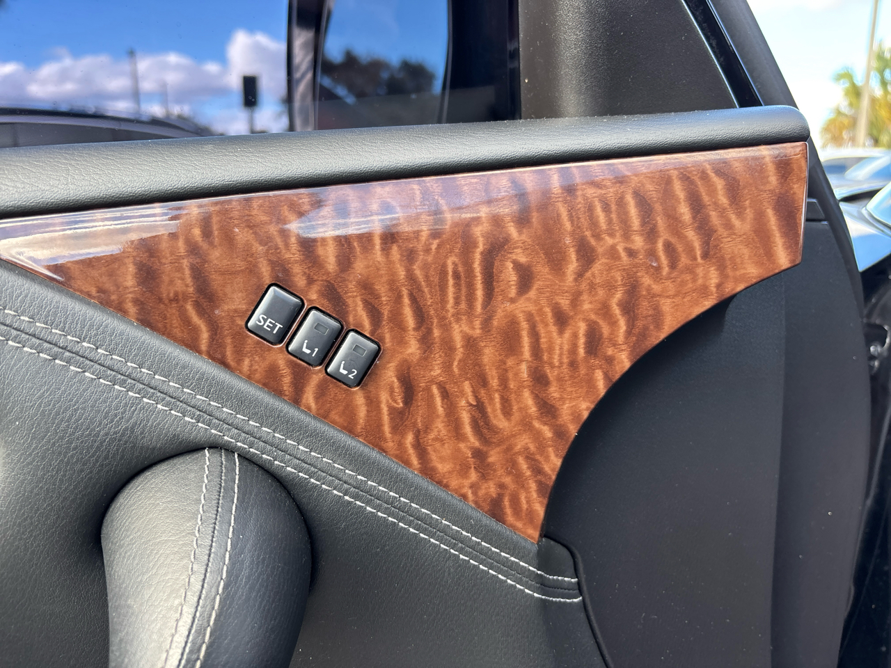 Nissan Armada SL AWD 2019 Nissan Armada SL AWD 2019