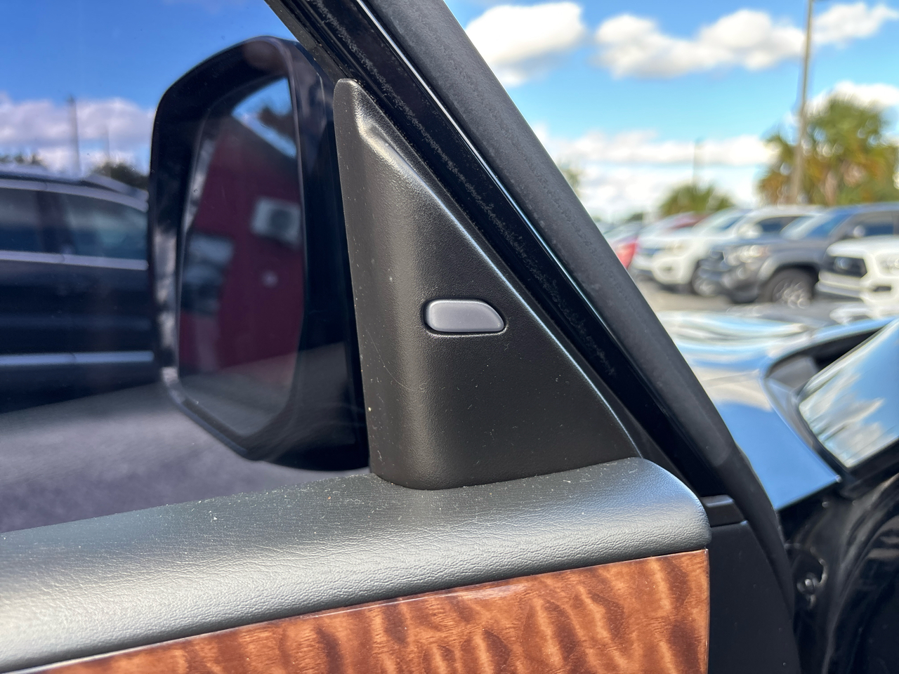 Nissan Armada SL AWD 2019 Nissan Armada SL AWD 2019