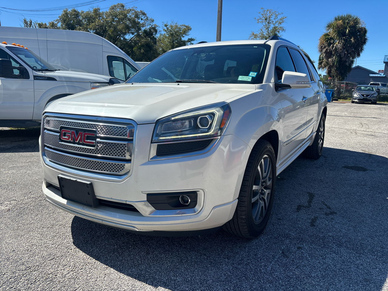 GMC Acadia Denali AWD 2014 GMC Acadia Denali AWD 2014