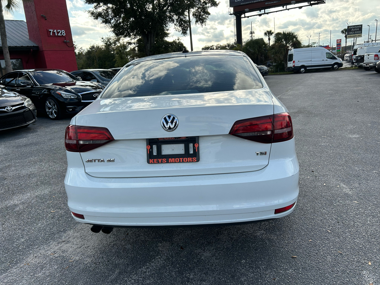 Volkswagen Jetta SE 6A 2016