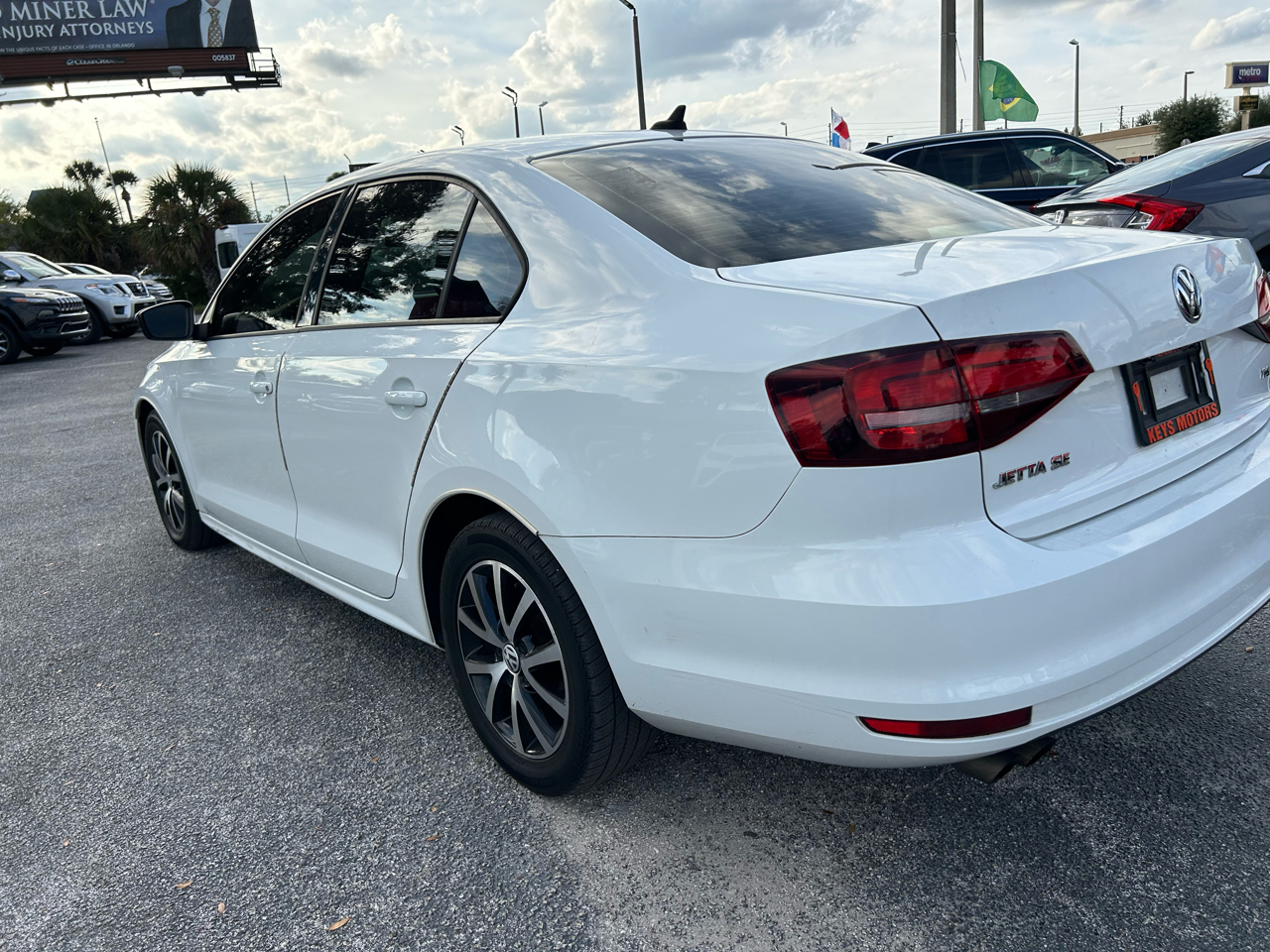Volkswagen Jetta SE 6A 2016