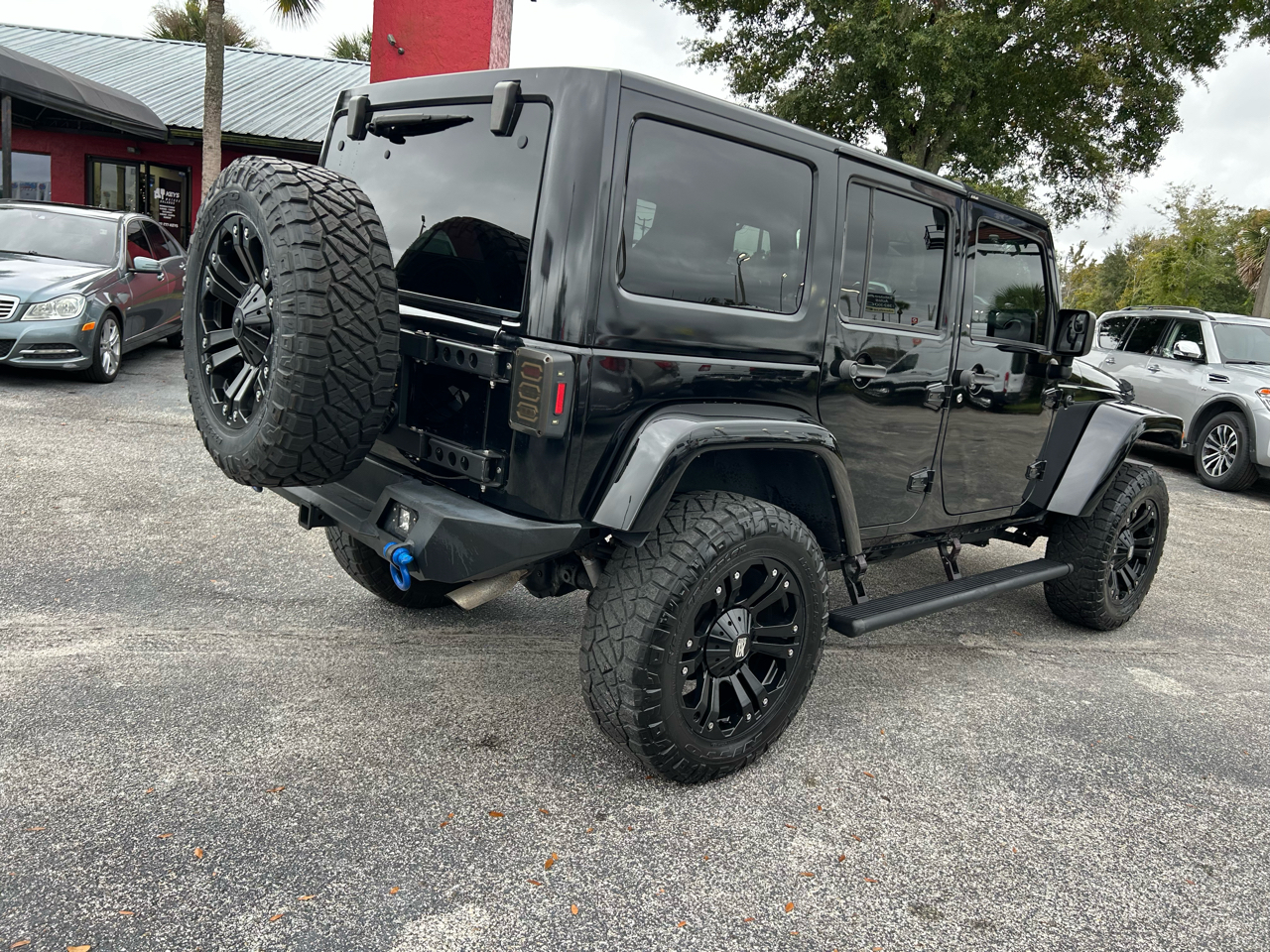 Jeep Wrangler Unlimited Sahara 4WD 2015