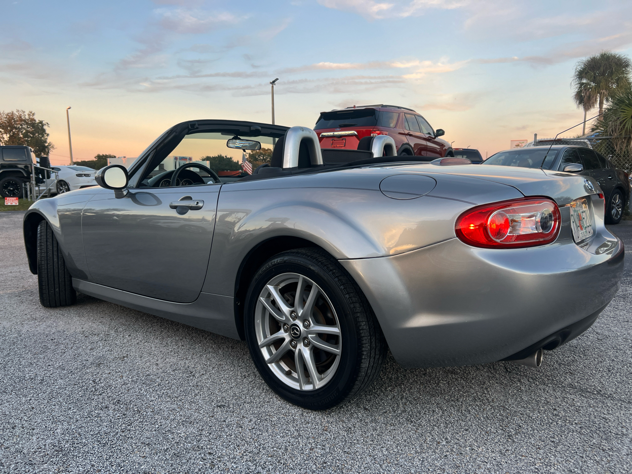 Mazda MX-5 Miata Sport AT 2014