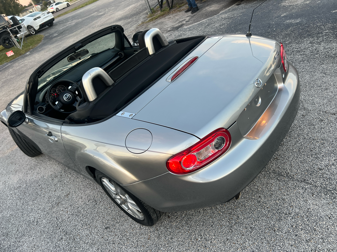 Mazda MX-5 Miata Sport AT 2014