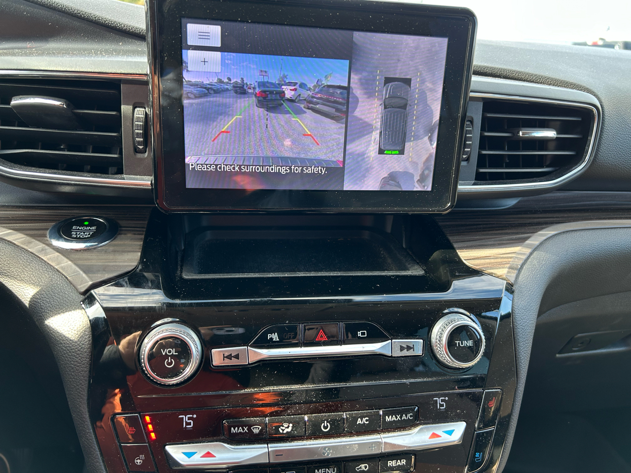 Ford Explorer Limited AWD 2021