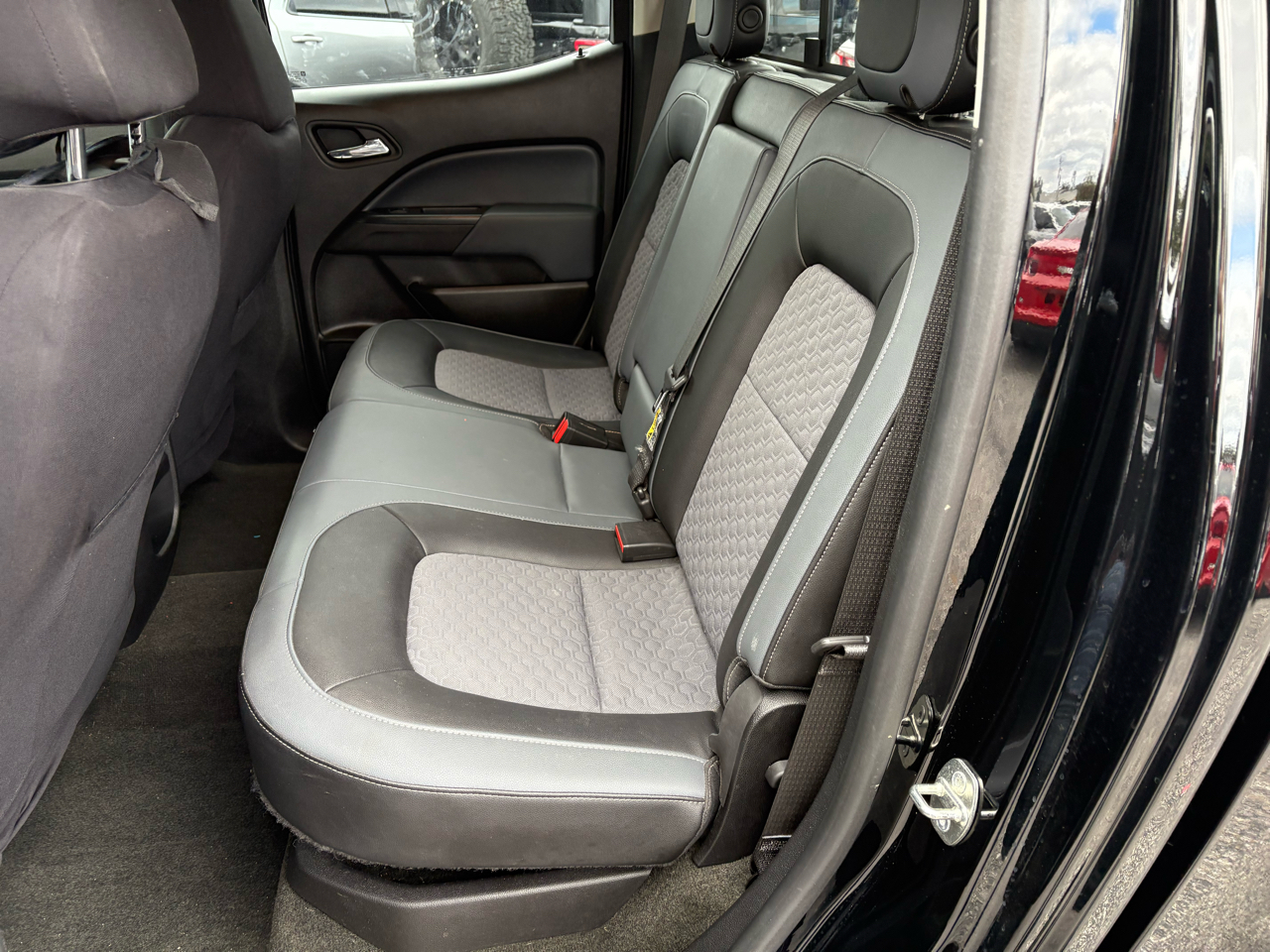 Chevrolet Colorado Z71 Crew Cab 2WD Short Box 2016