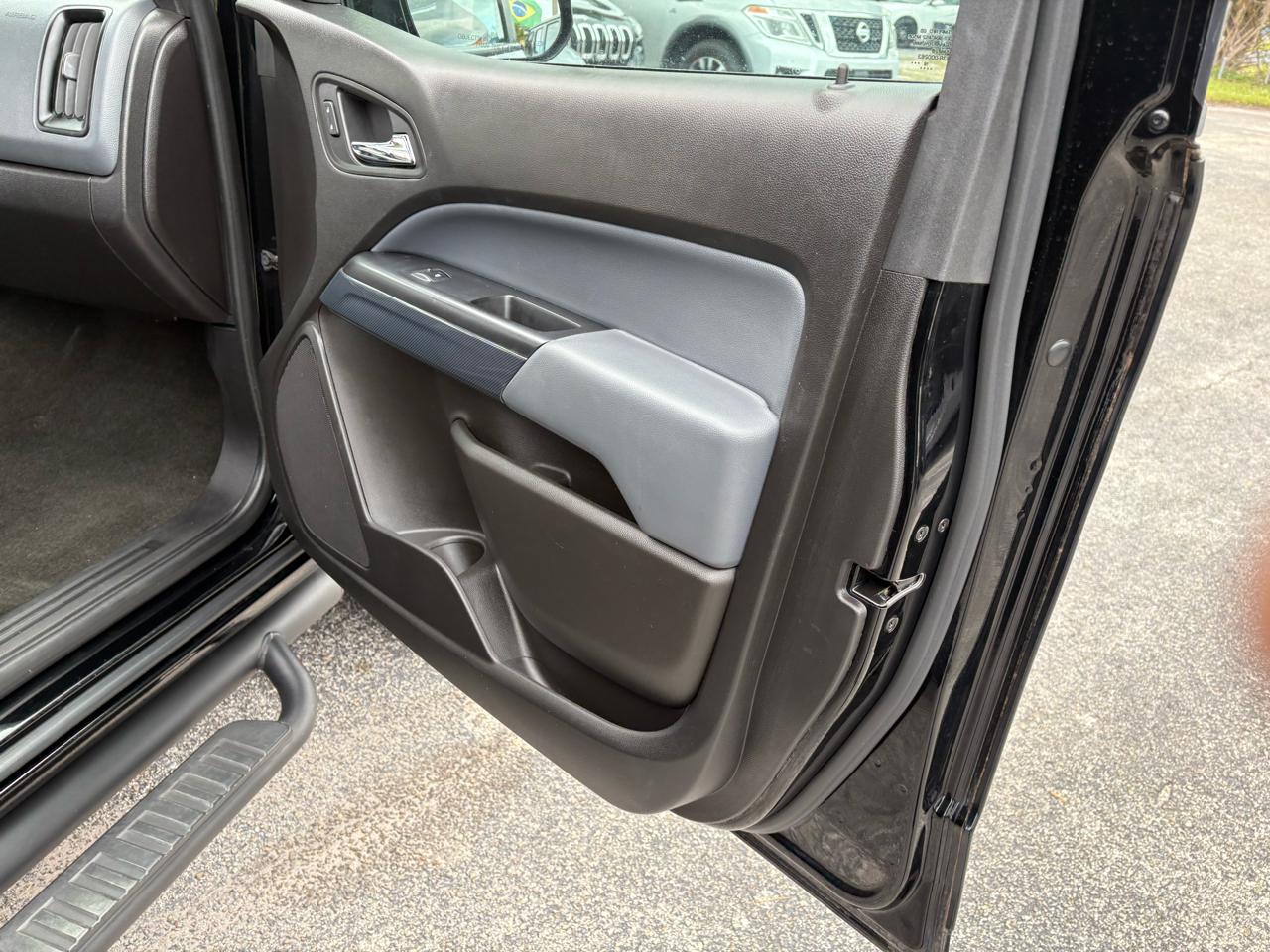 Chevrolet Colorado Z71 Crew Cab 2WD Short Box 2016