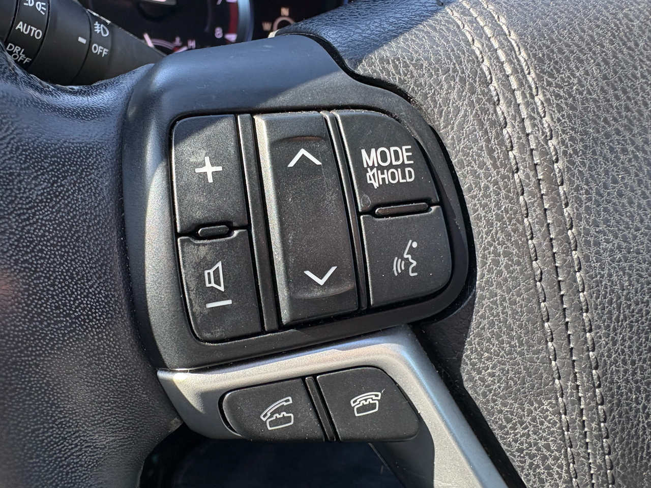 Toyota Highlander Limited FWD V6 2015