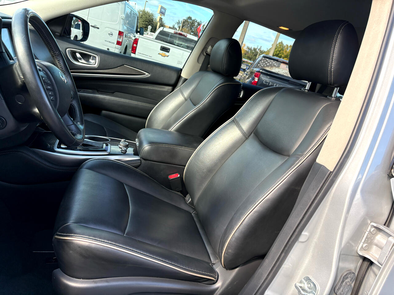 Infiniti QX60 PURE 2020