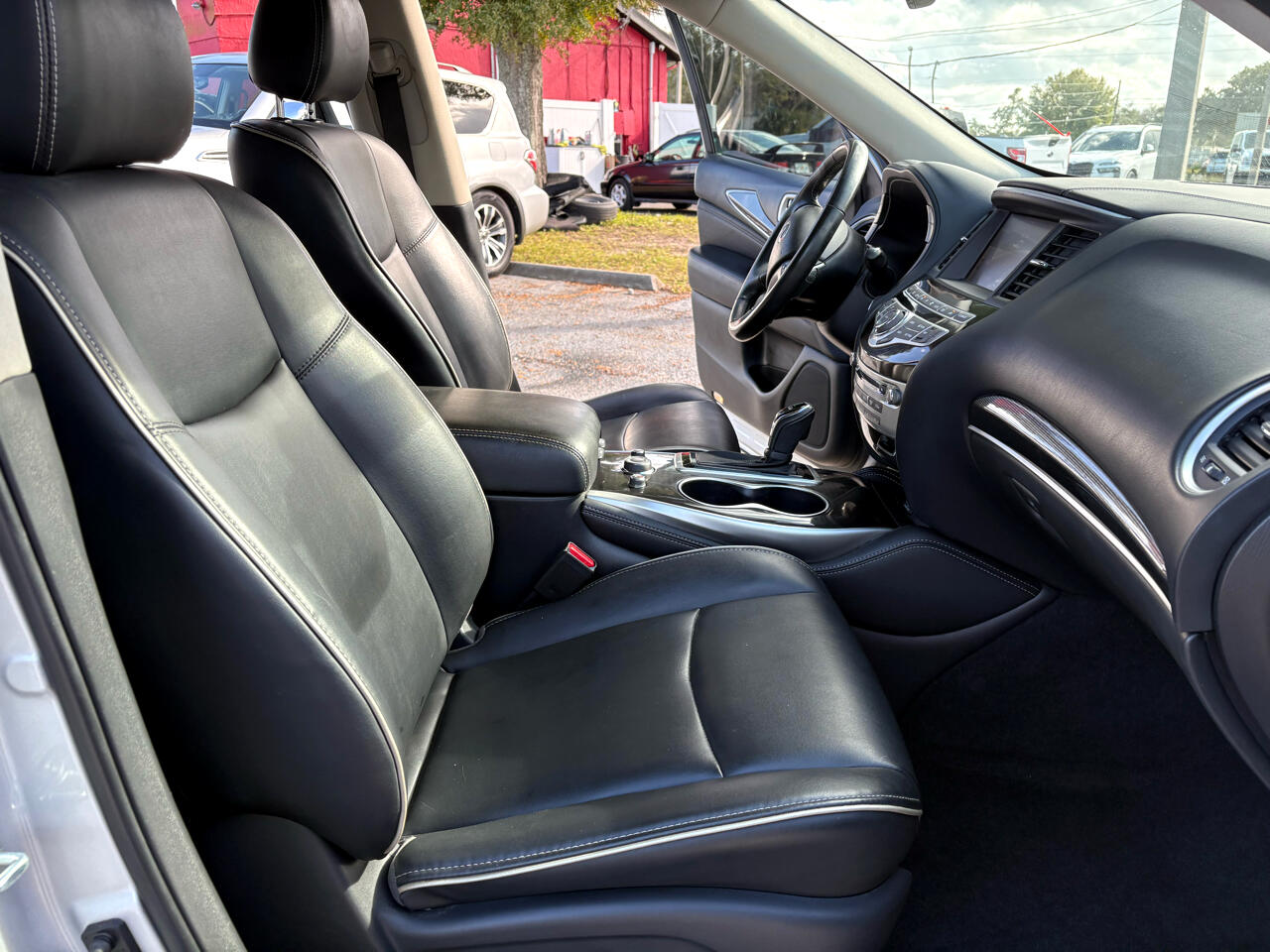 Infiniti QX60 PURE 2020