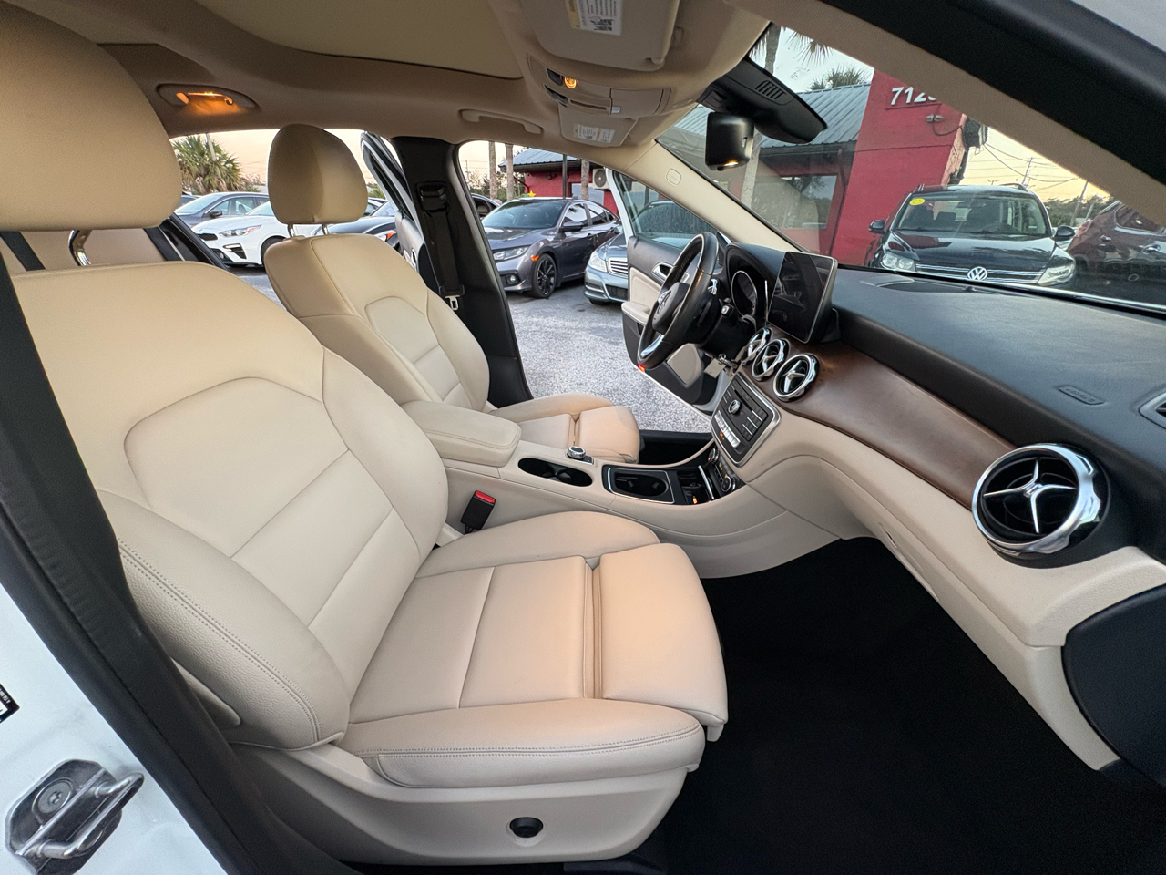 Mercedes-Benz GLA-Class GLA250 2019