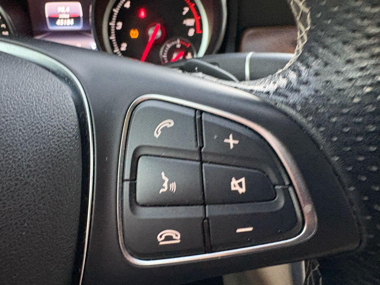 Mercedes-Benz GLA-Class GLA250 2019