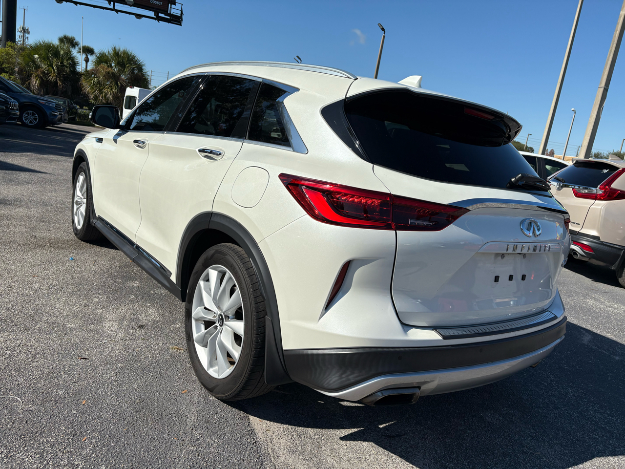 Infiniti QX50 LUXE 2019