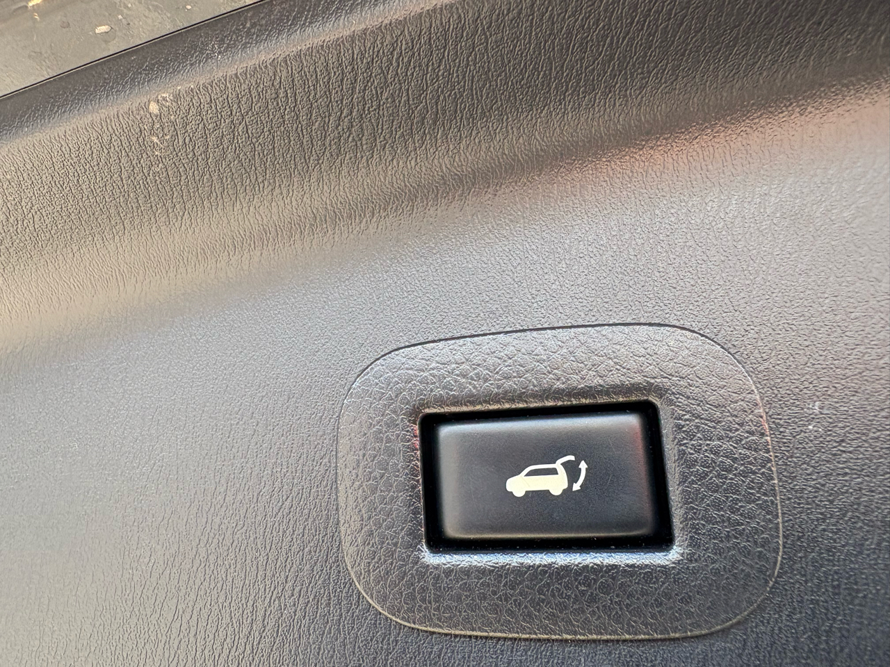 Nissan Armada SL 2WD 2018