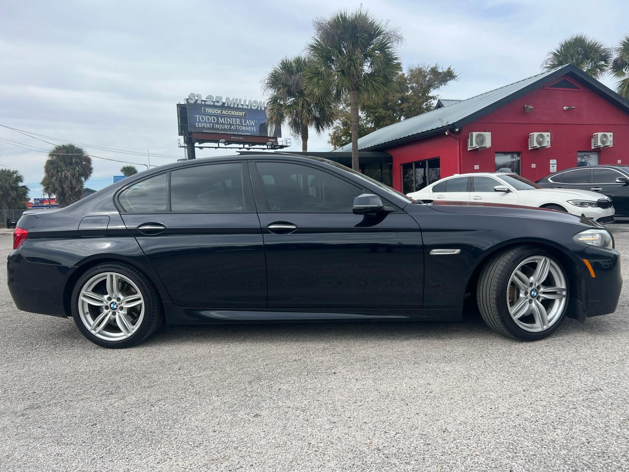 BMW 5-Series 535i 2015