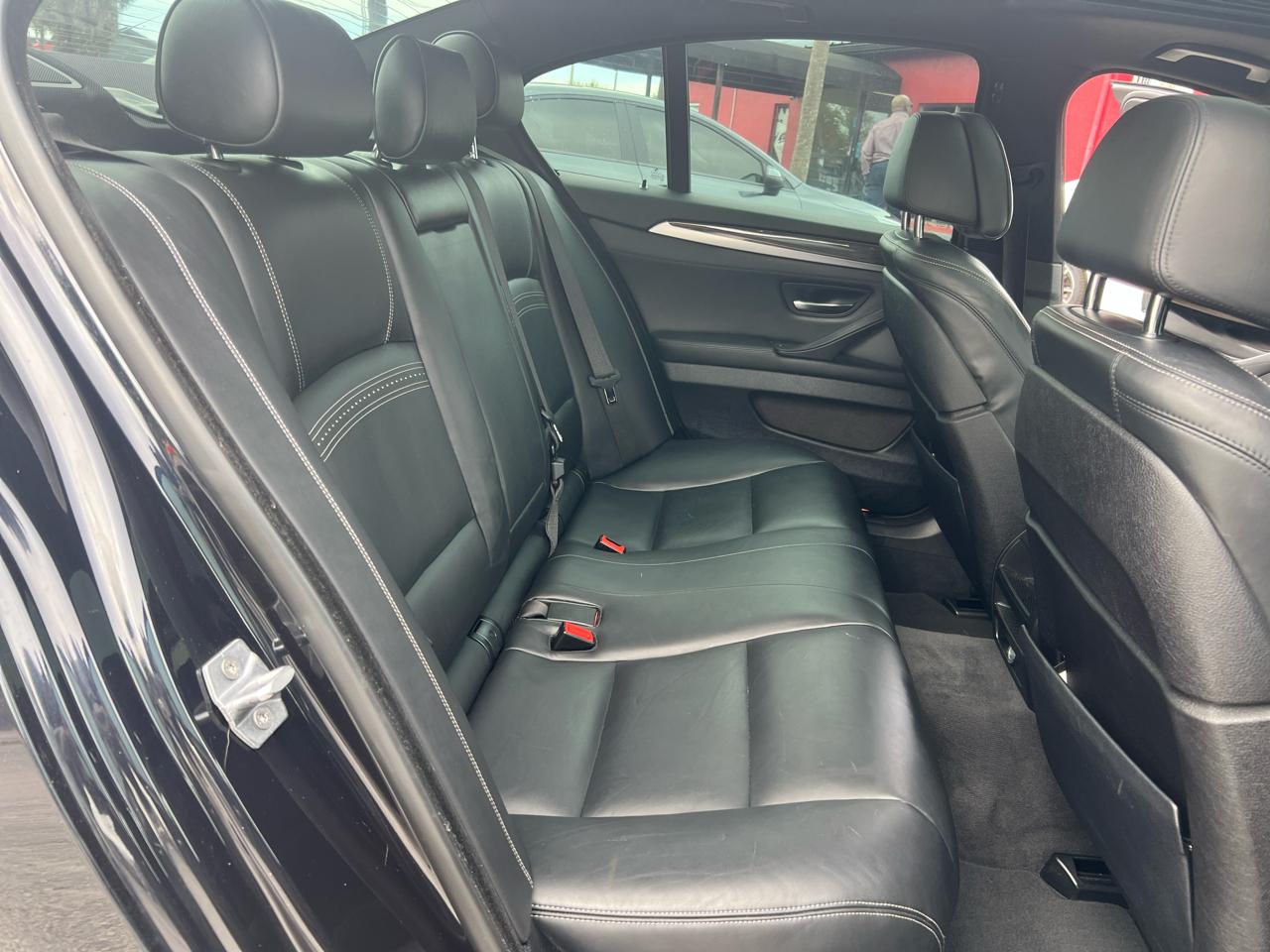 BMW 5-Series 535i 2015