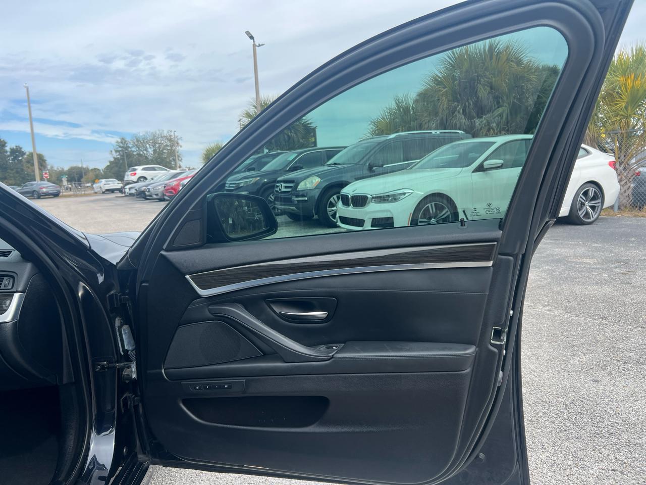 BMW 5-Series 535i 2015