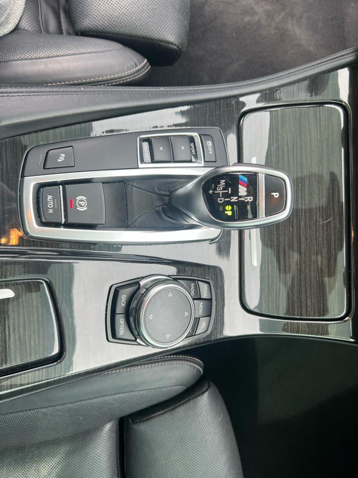 BMW 5-Series 535i 2015