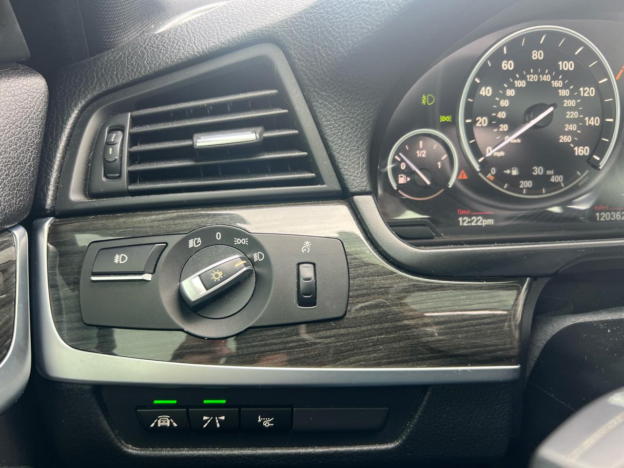 BMW 5-Series 535i 2015