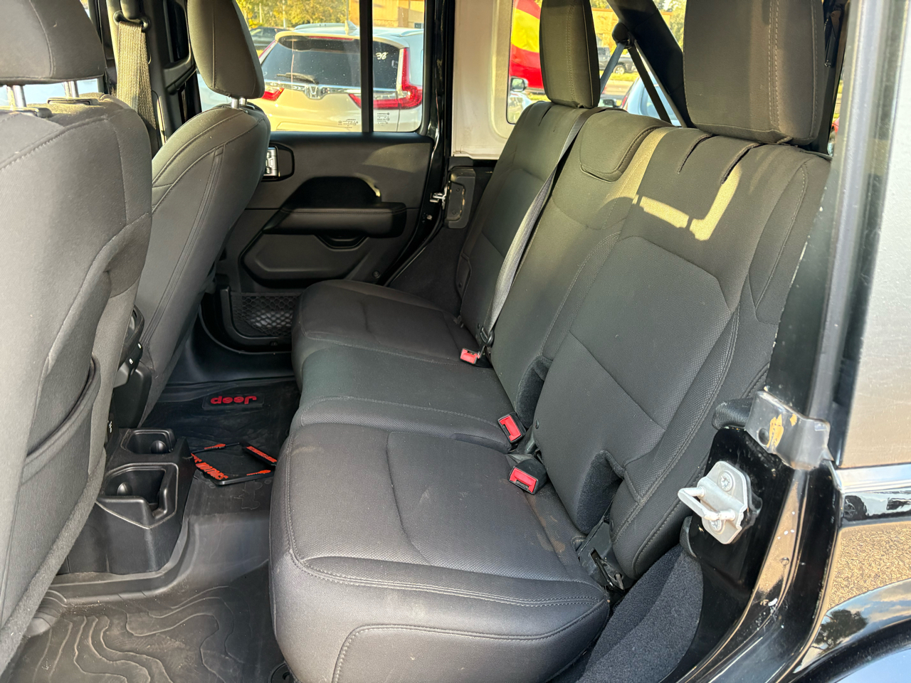 Jeep Wrangler Unlimited Sahara 2018