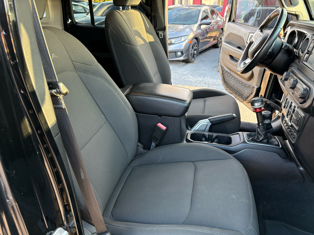 Jeep Wrangler Unlimited Sahara 2018