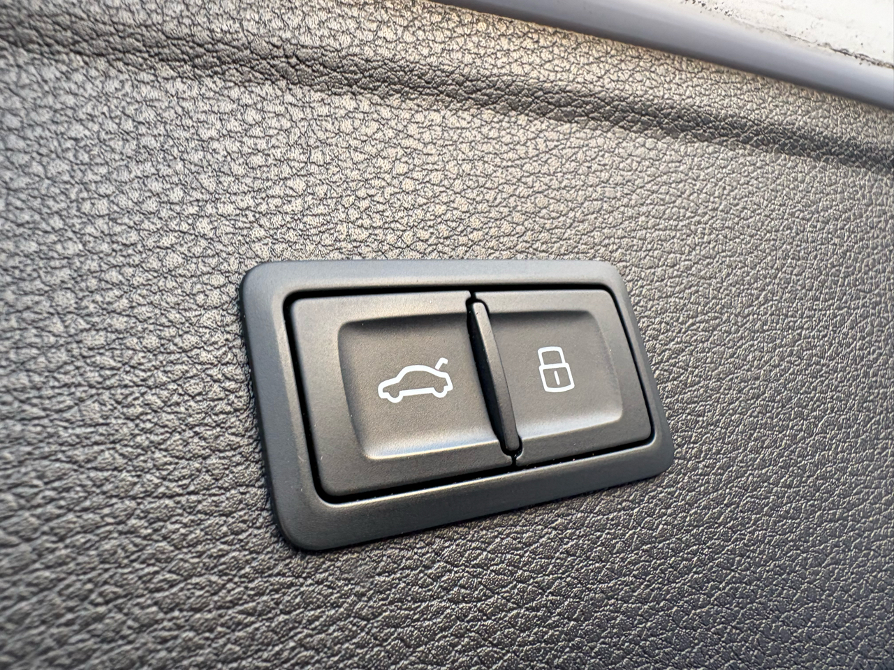 Audi Q5 2.0T Premium Plus quattro 2018