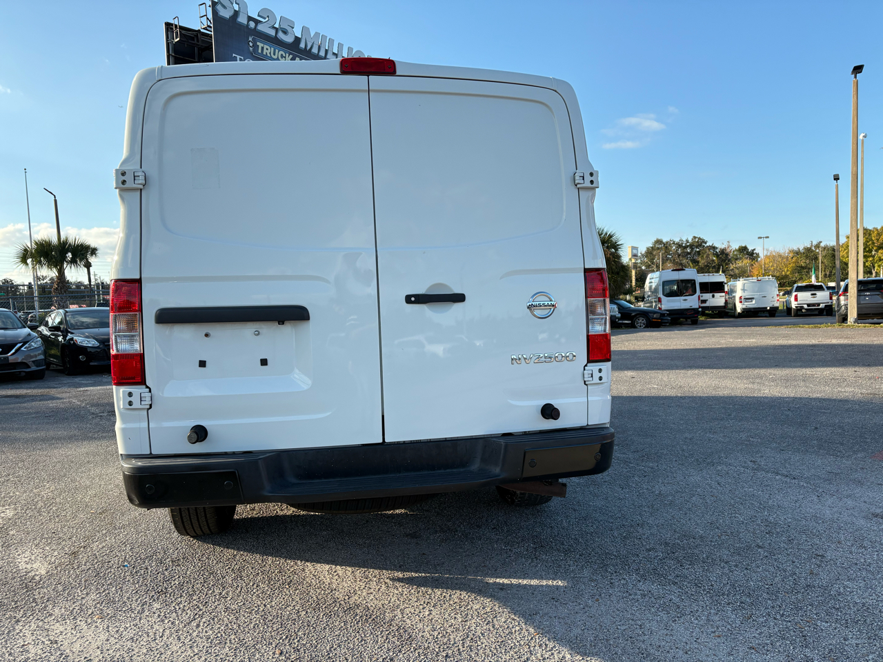 Nissan NV Cargo 1500 SV 2018