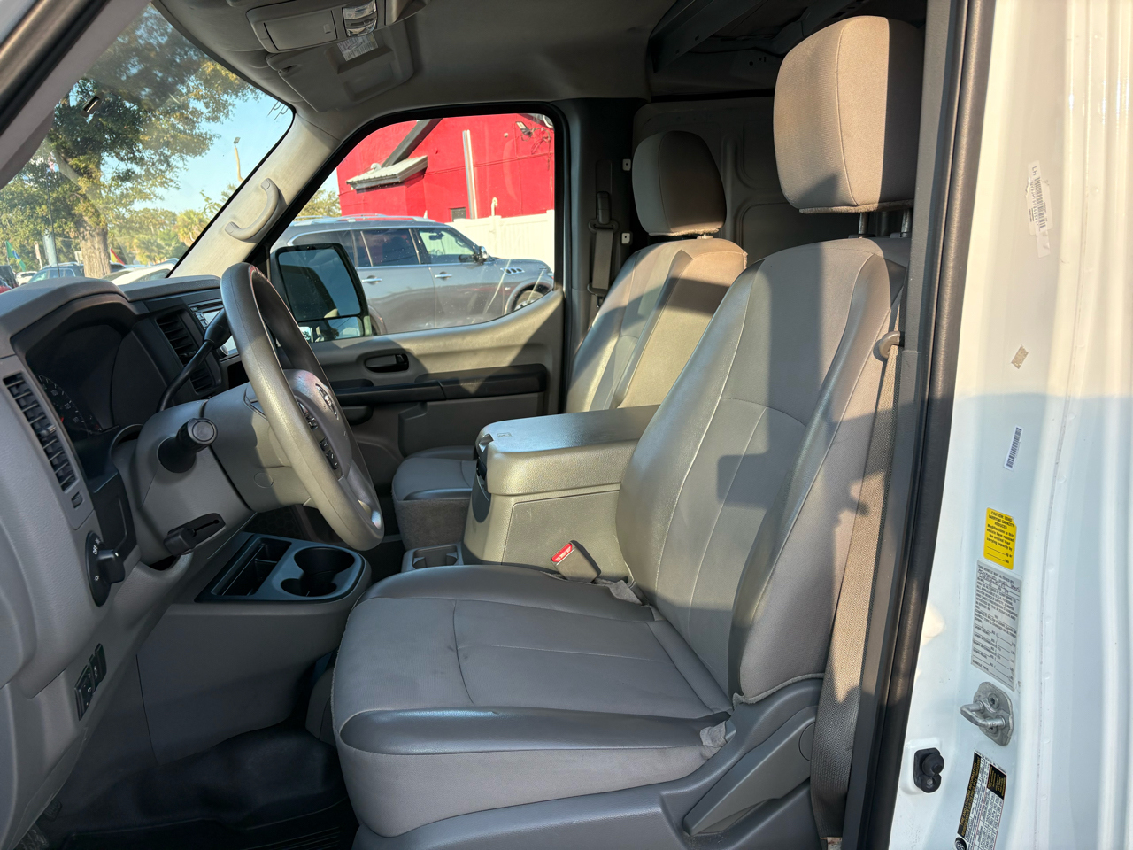 Nissan NV Cargo 1500 SV 2018