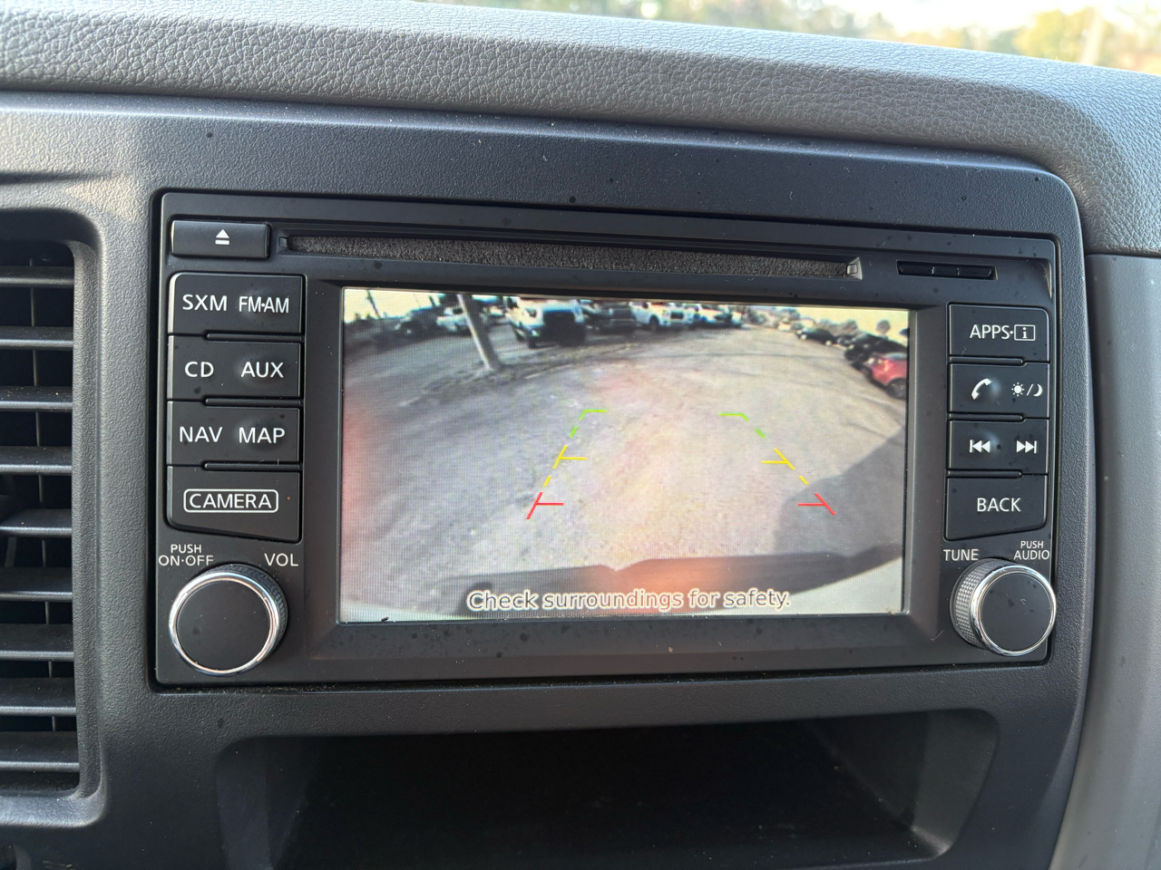 Nissan NV Cargo 1500 SV 2018